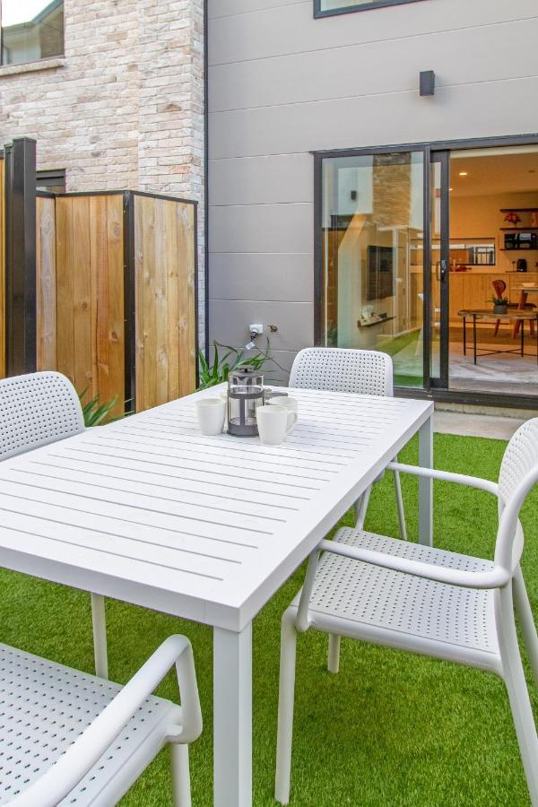 Vibrant City Abode - 2 Bed 2 Bath Leilighet Christchurch Eksteriør bilde
