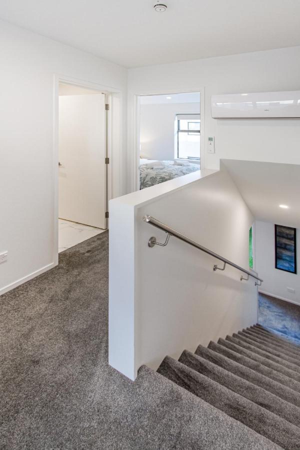 Vibrant City Abode - 2 Bed 2 Bath Leilighet Christchurch Eksteriør bilde