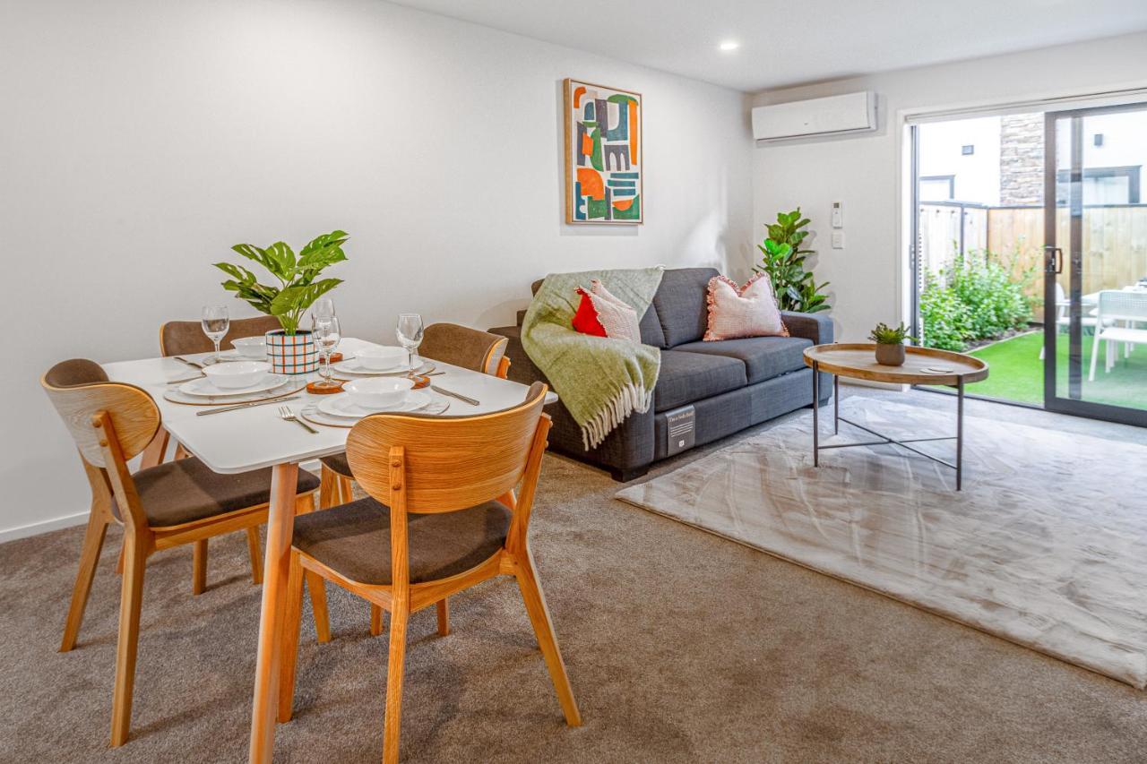 Vibrant City Abode - 2 Bed 2 Bath Leilighet Christchurch Eksteriør bilde